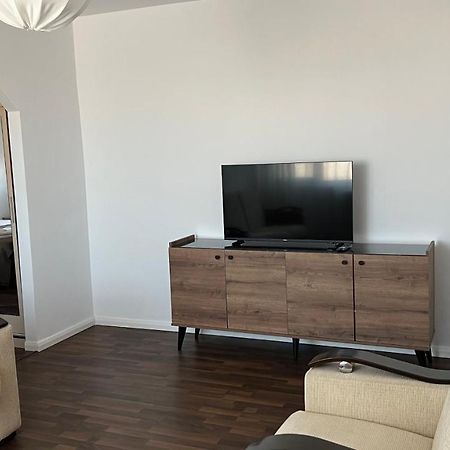Central Apartment 曼加利亚 外观 照片