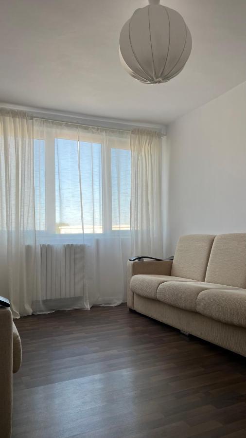 Central Apartment 曼加利亚 外观 照片