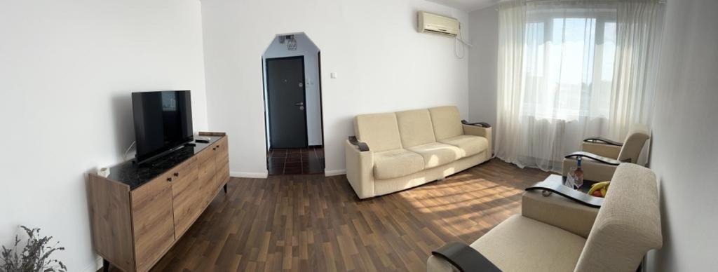 Central Apartment 曼加利亚 外观 照片
